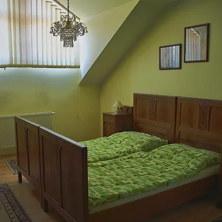 בית הארחה Boutique Slovenska - Bella Sicilia פרשוב